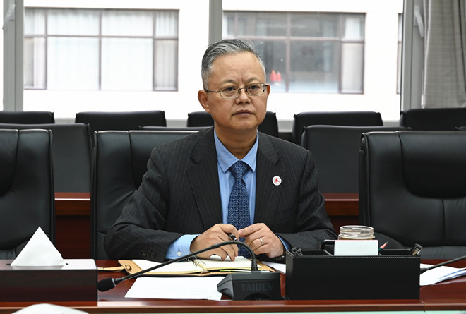 蔡文浩主持召开不忘初心牢记使命主题教育调研座谈会